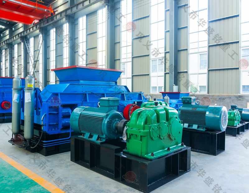  花崗巖制砂用什么機器？對輥制砂機怎么樣