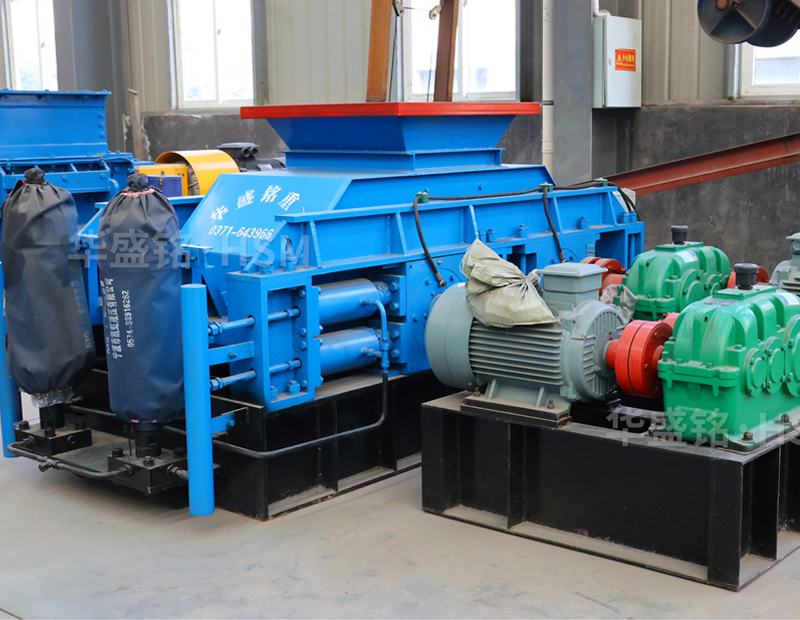 對輥制砂機加工山石怎么樣？制砂設備多少錢？