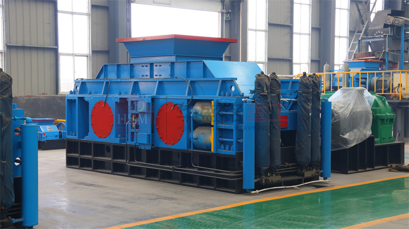 破碎鵝卵石的對輥破質量如何？時產200噸輥式制砂機價格高嗎？