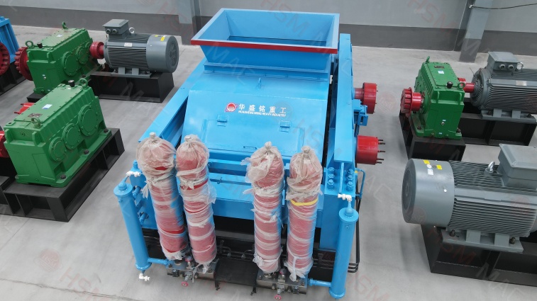 華盛銘對(duì)輥破：三大技術(shù)突破，助力精品砂穩(wěn)定生產(chǎn)